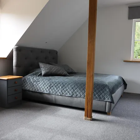 Motel Kuelalistemaja Marta-lovise